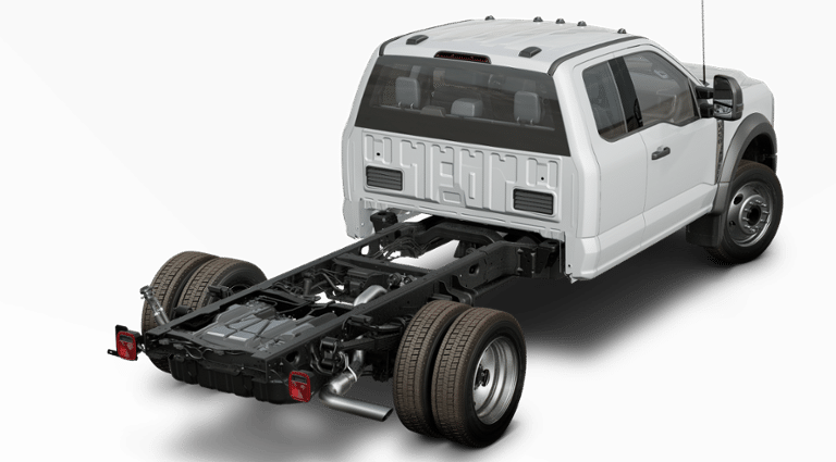 2025 Ford F-450SD BARE CHASSIS XL DRW