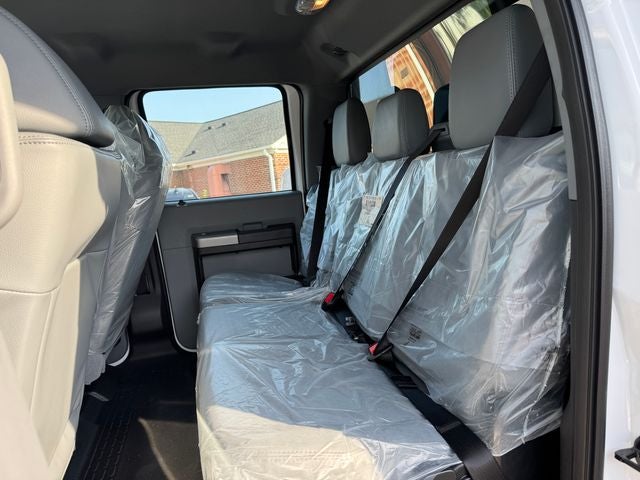 2027 Ford F-750SD Base