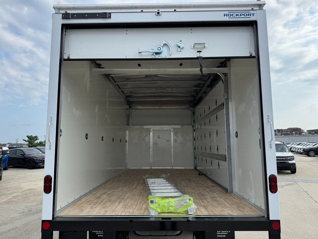 2026 Ford E-450SD 17 FT BOX DUAL ROLL UP Base
