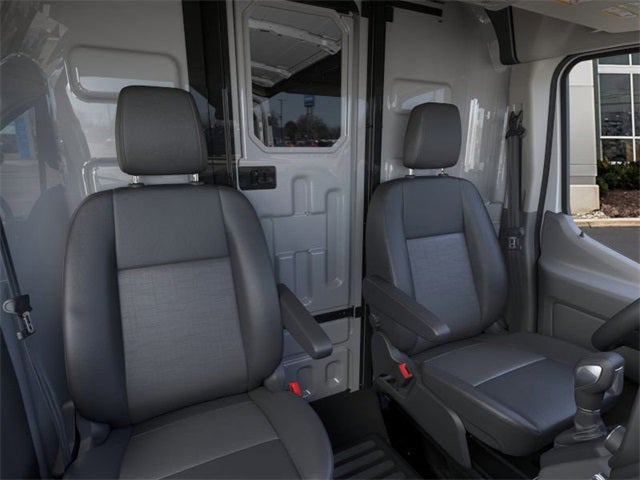 2025 Ford Transit-250 MID ROOF Base