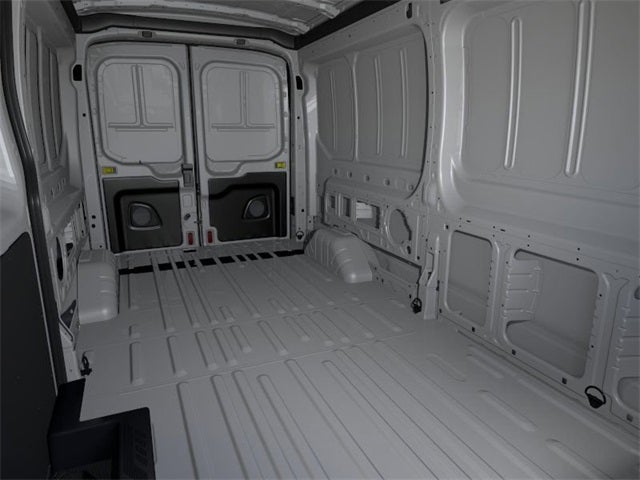 2026 Ford Transit-250 MID ROOF Base