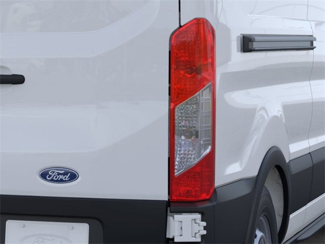 2026 Ford Transit-250 MID ROOF Base