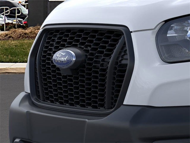 2025 Ford Transit-250 LOW ROOF AWD 130 WB Base