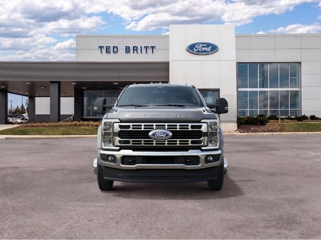 2027 Ford F-450SD XLT DRW