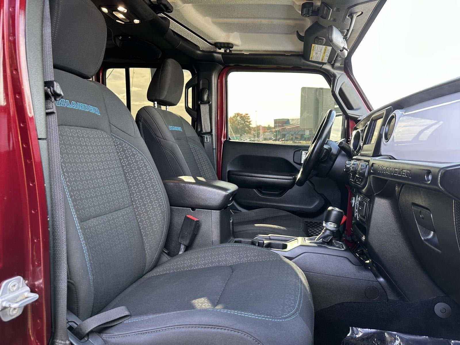 2021 Jeep Wrangler Unlimited Islander