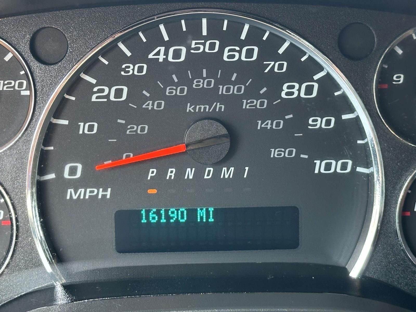 2025 Chevrolet Express 2500 Work Van Cargo