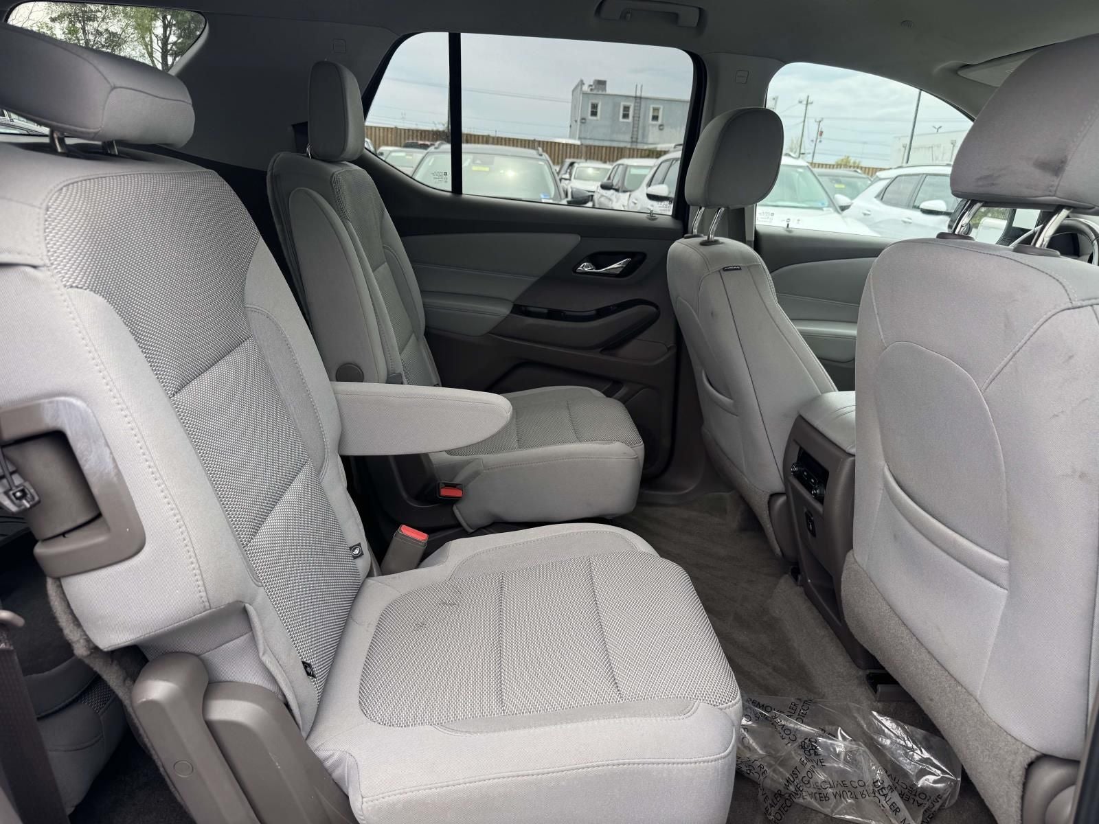 2018 Chevrolet Traverse LT Cloth w/1LT