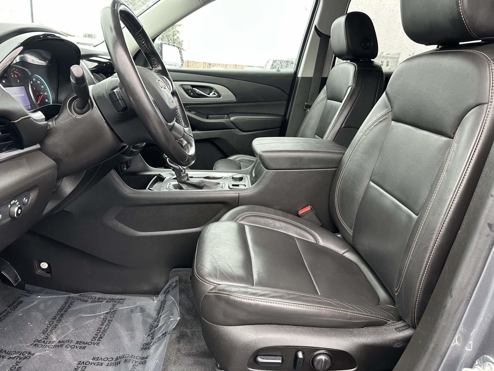 2021 Chevrolet Traverse LT Leather