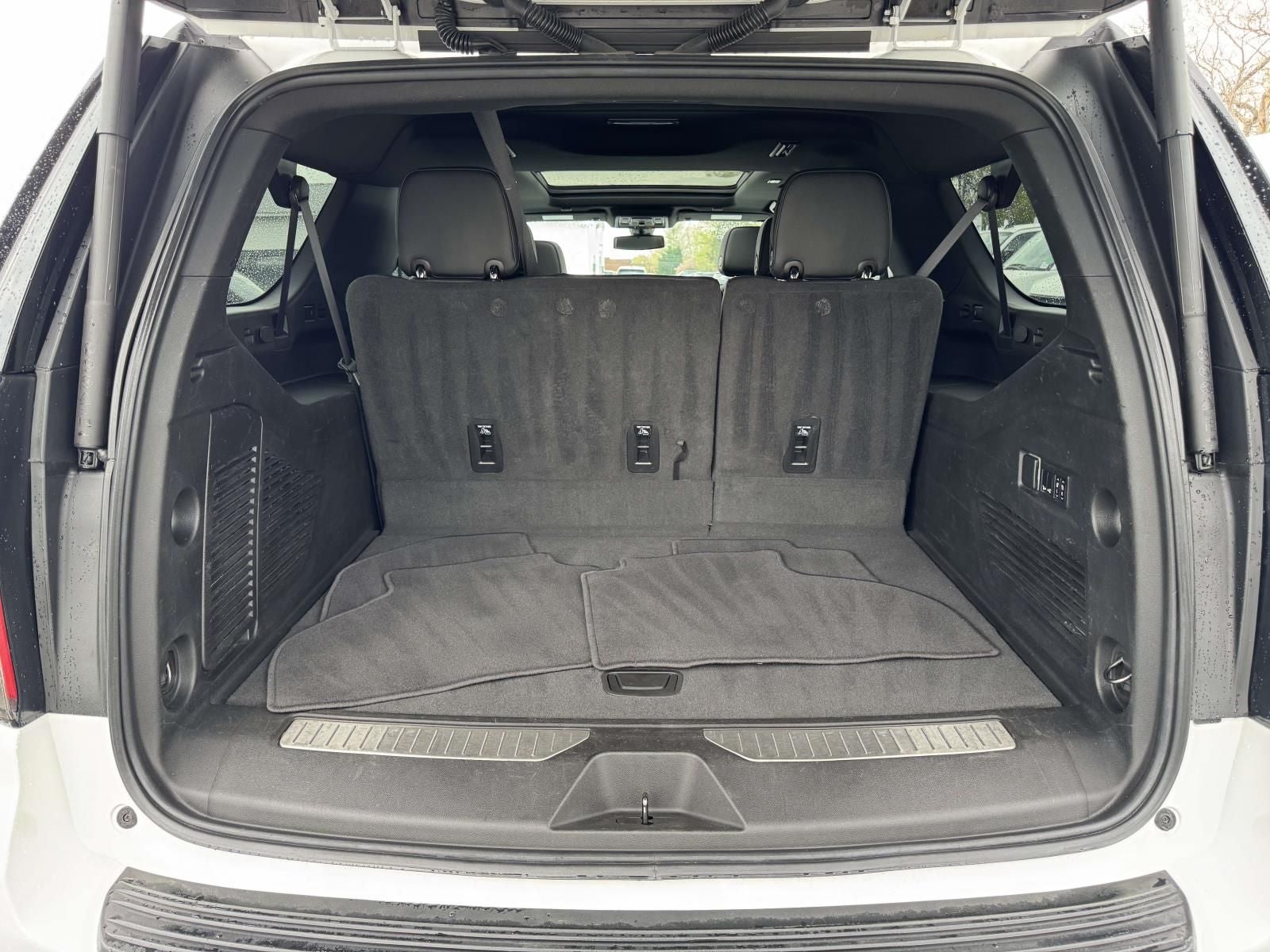 2022 Chevrolet Suburban RST