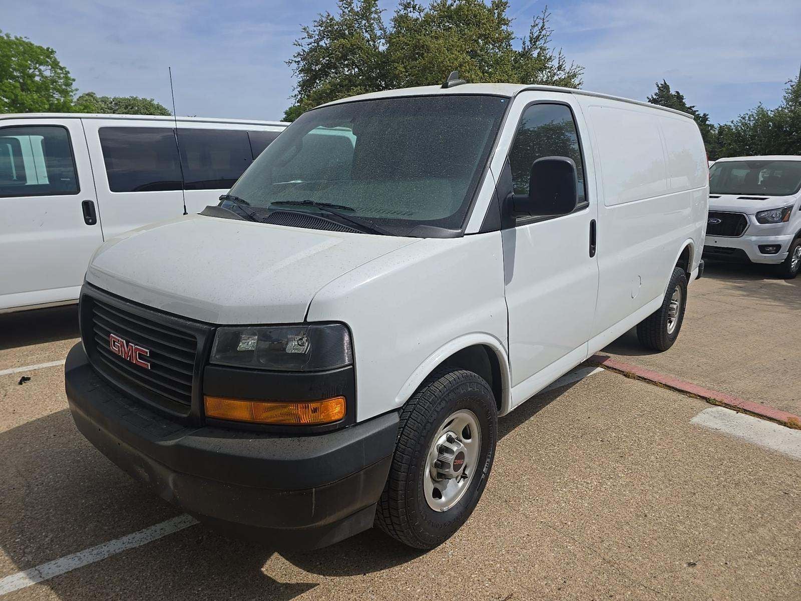 2023 GMC Savana 2500 Work Van