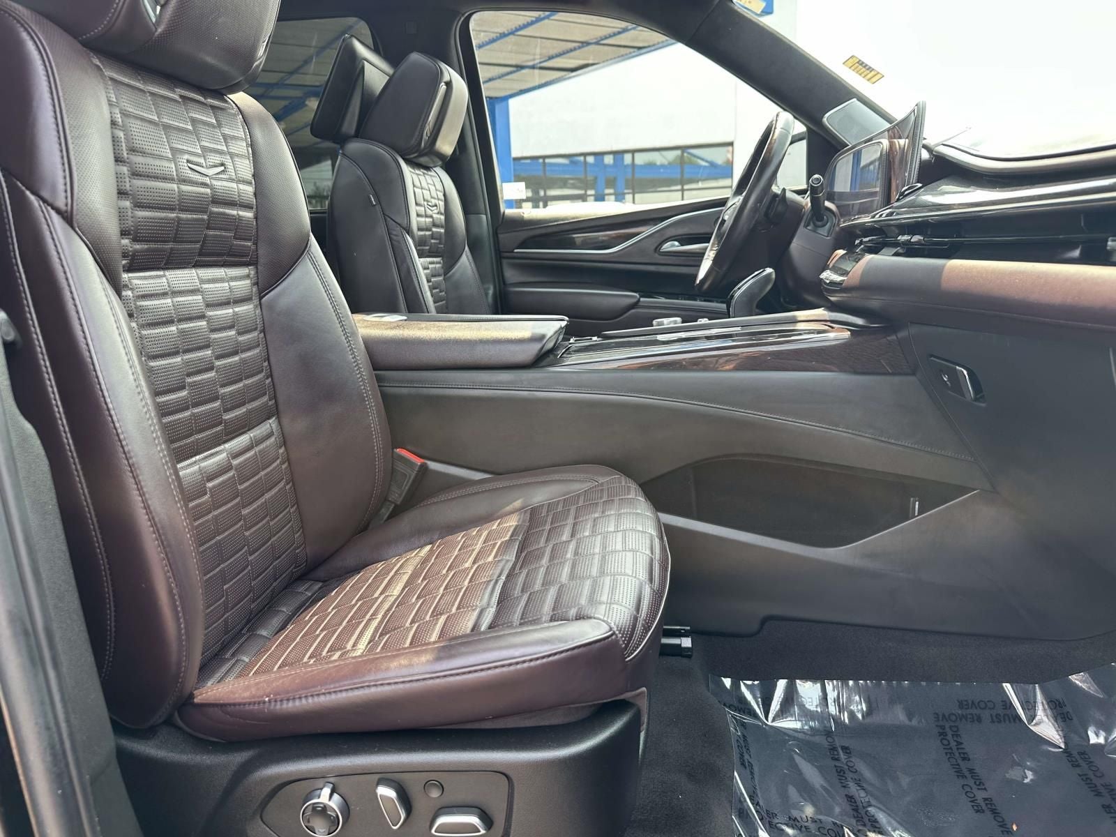 2023 Cadillac Escalade Sport Platinum