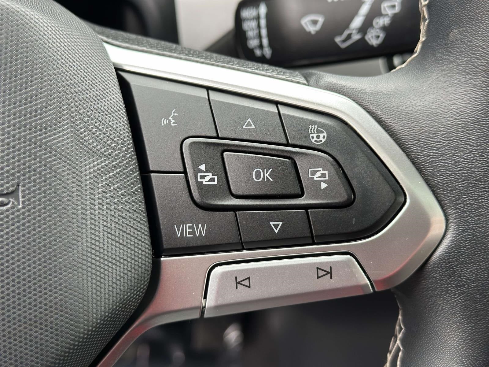 2023 Volkswagen Atlas Cross Sport 2.0T SEL