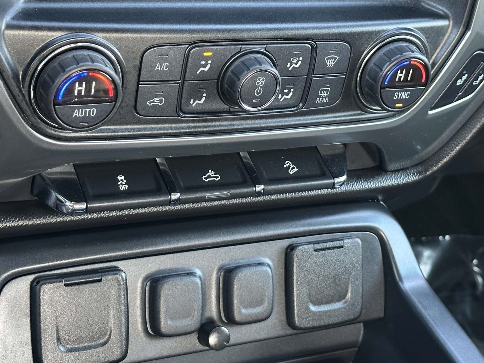 2016 Chevrolet Silverado 1500 LT 2