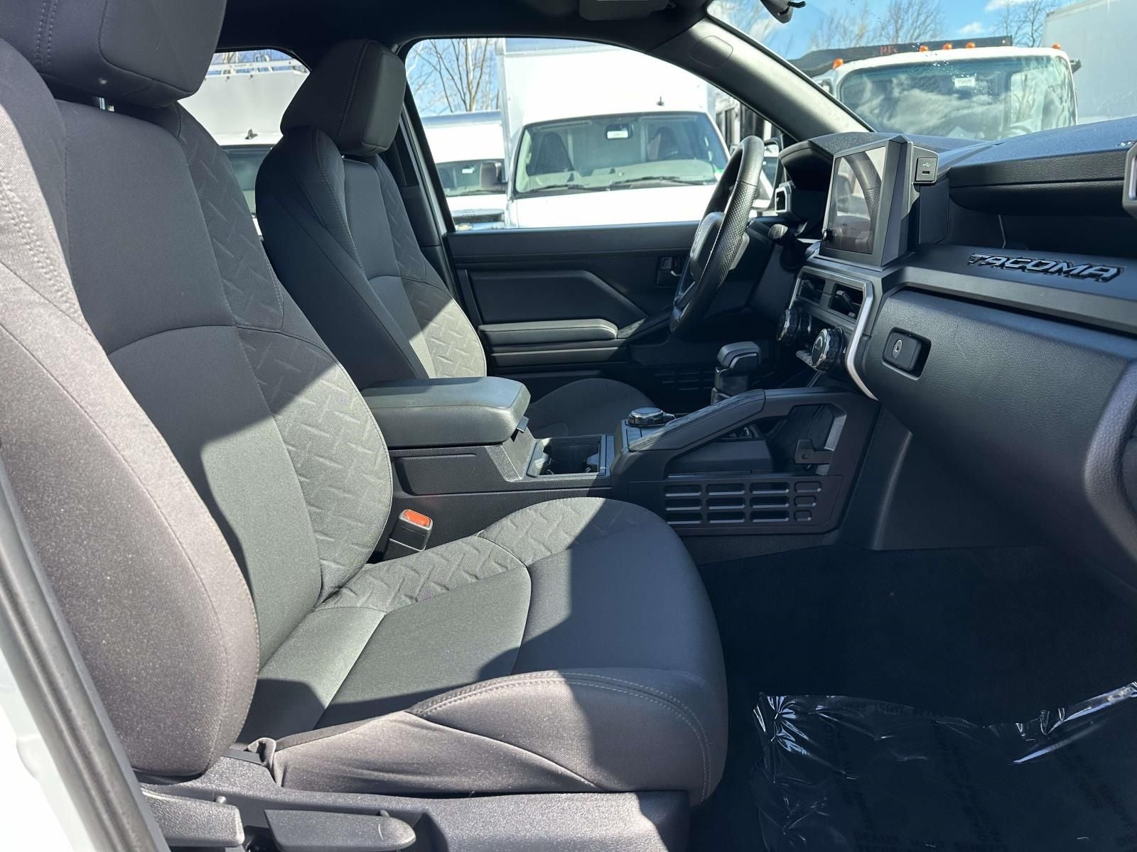 2025 Toyota Tacoma SR