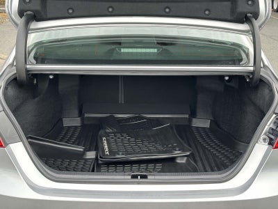 2019 Toyota Camry Hybrid LE