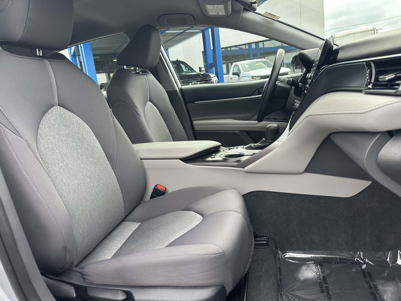 2023 Toyota Camry Hybrid LE