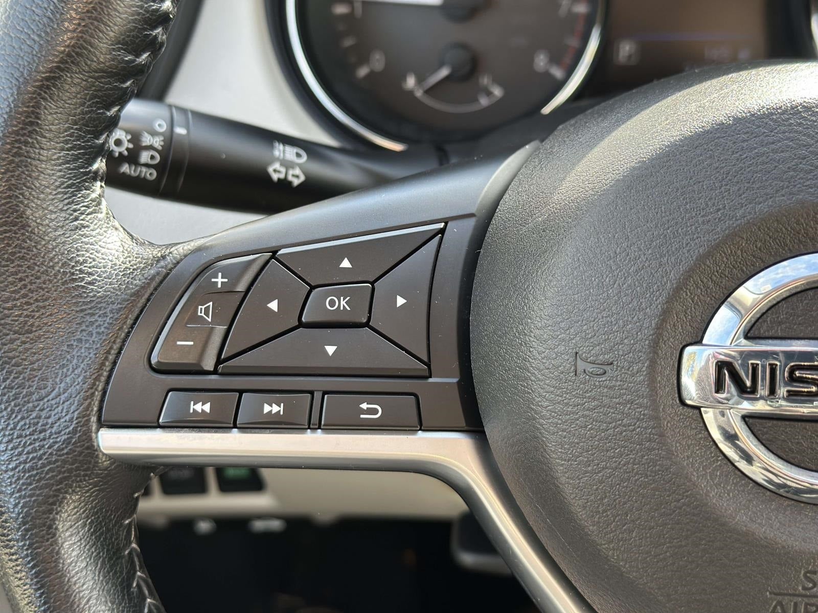 2022 Nissan Rogue Sport SL