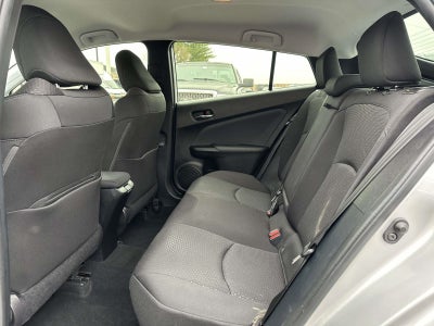 2022 Toyota Prius LE