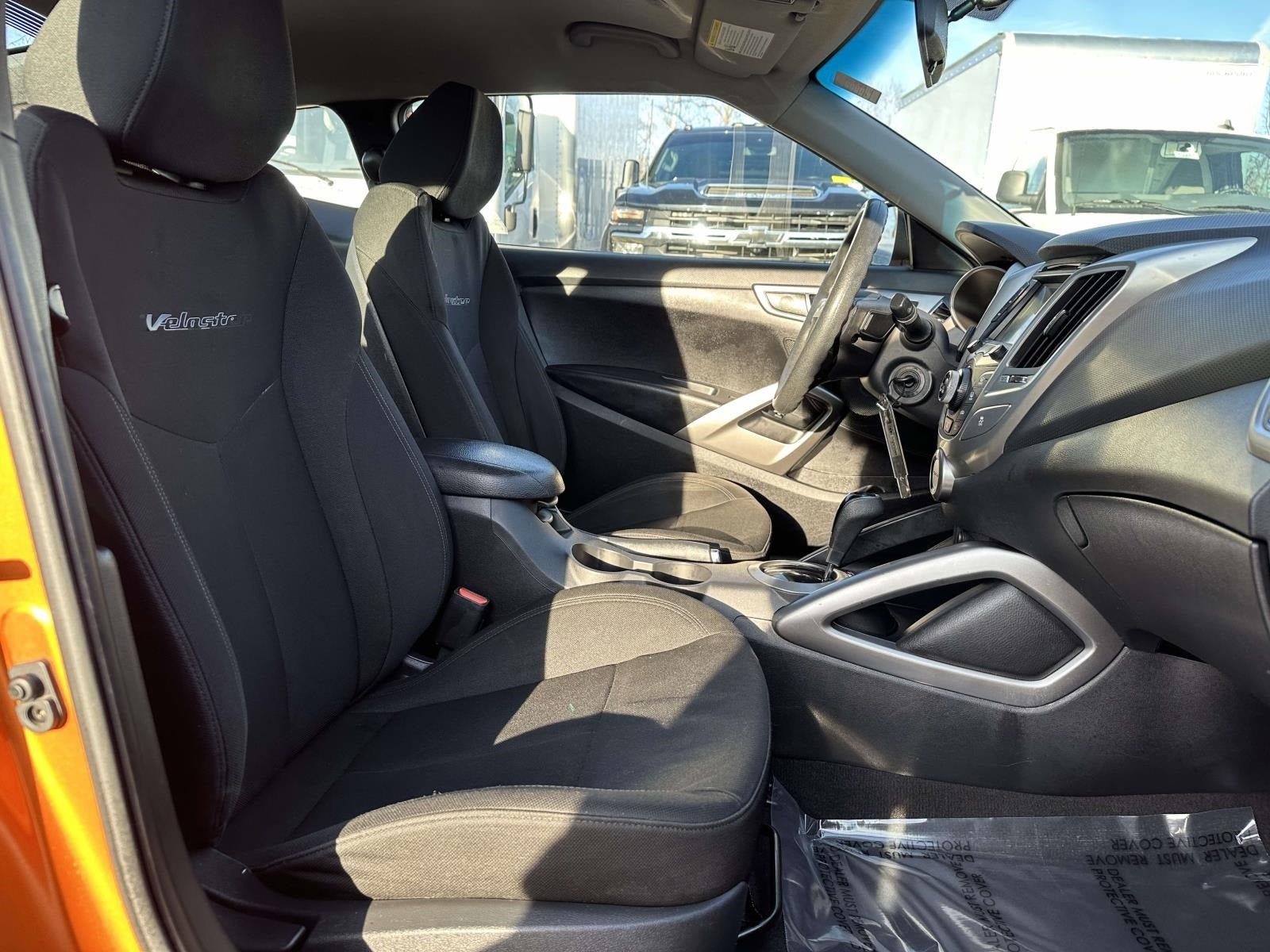 2016 Hyundai Veloster Base