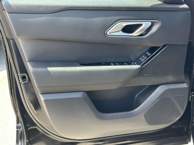 2025 Land Rover Range Rover Velar Dynamic SE