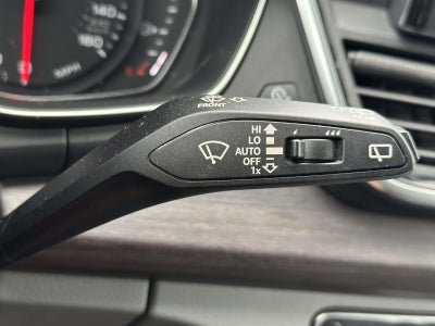 2022 Audi Q5 40 Premium quattro