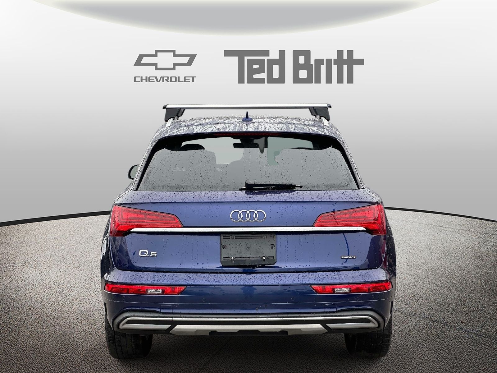 2022 Audi Q5 40 Premium quattro