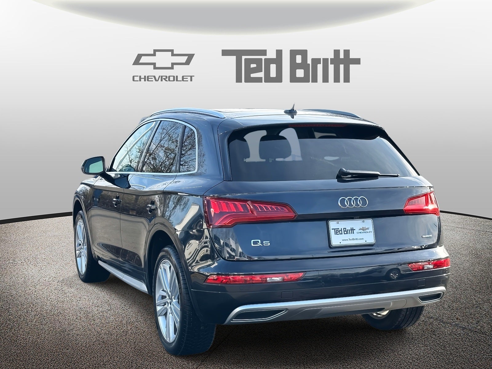 2019 Audi Q5 2.0T Premium Plus quattro