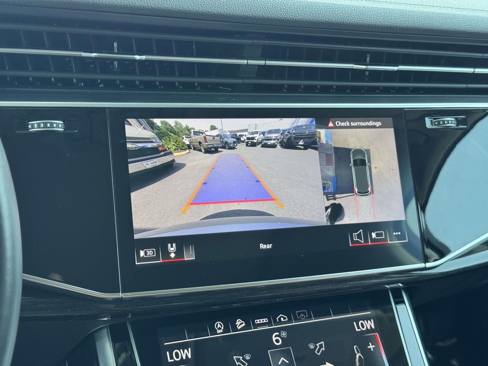 2023 Audi Q7 45 Premium Plus quattro