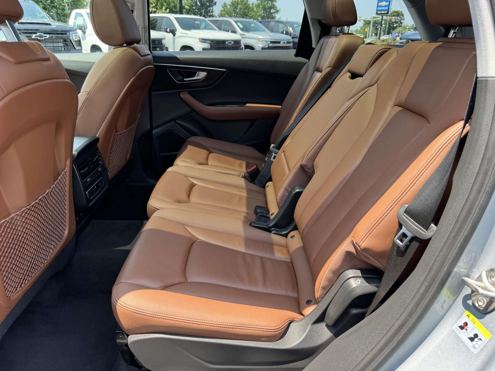 2023 Audi Q7 45 Premium Plus quattro
