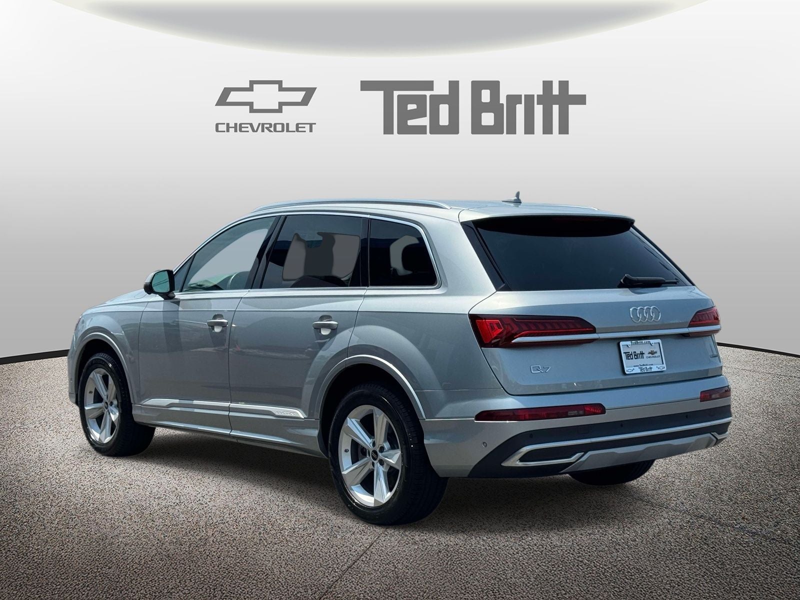 2023 Audi Q7 45 Premium Plus quattro