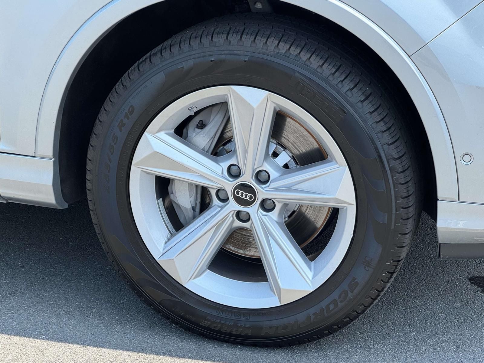 2023 Audi Q7 45 Premium Plus quattro