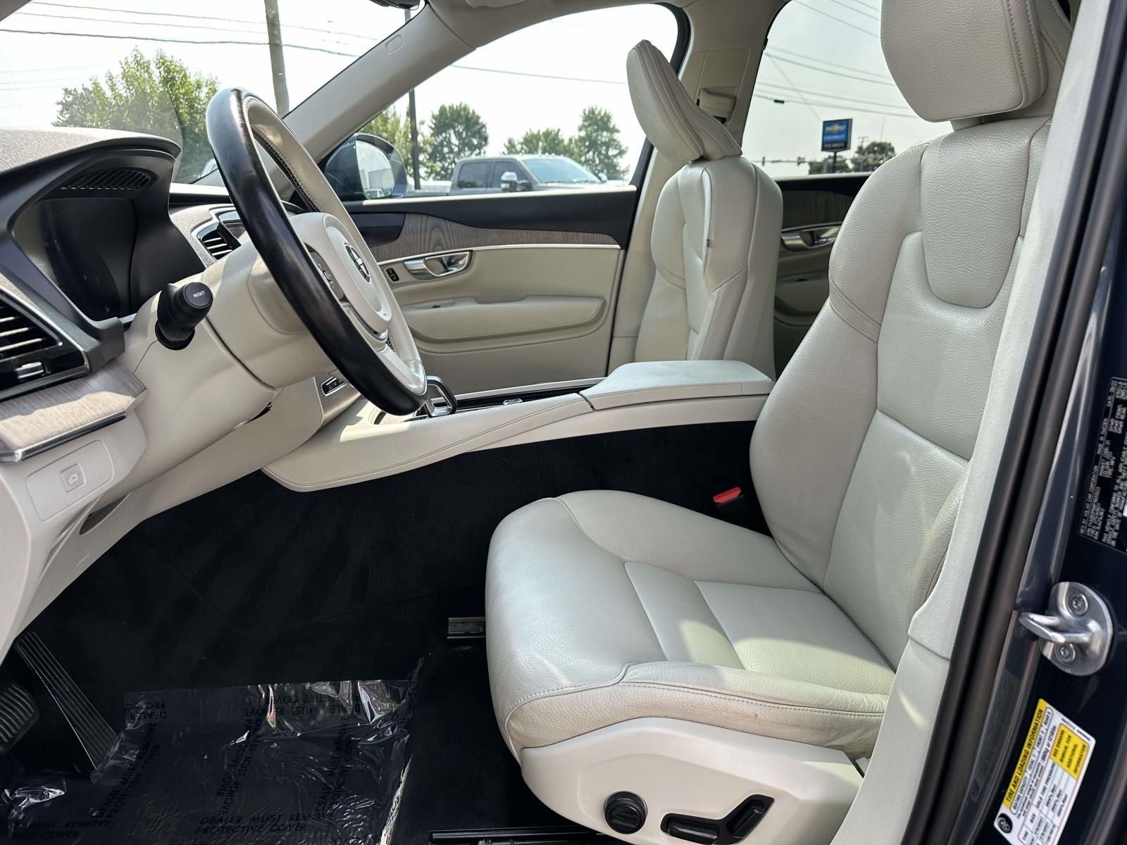 2023 Volvo XC90 B6 Plus 7-Seater