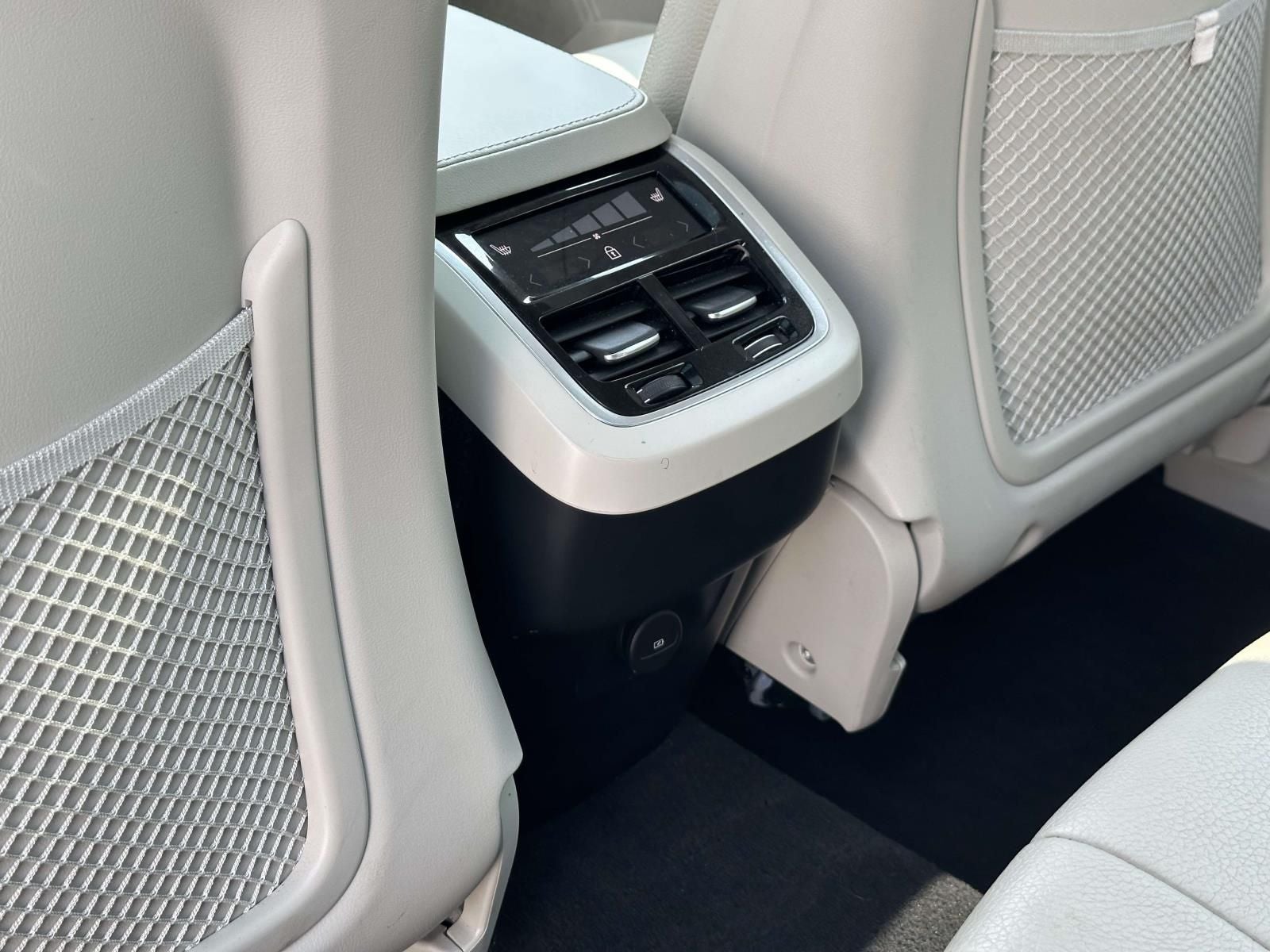 2023 Volvo XC90 B6 Plus 7-Seater