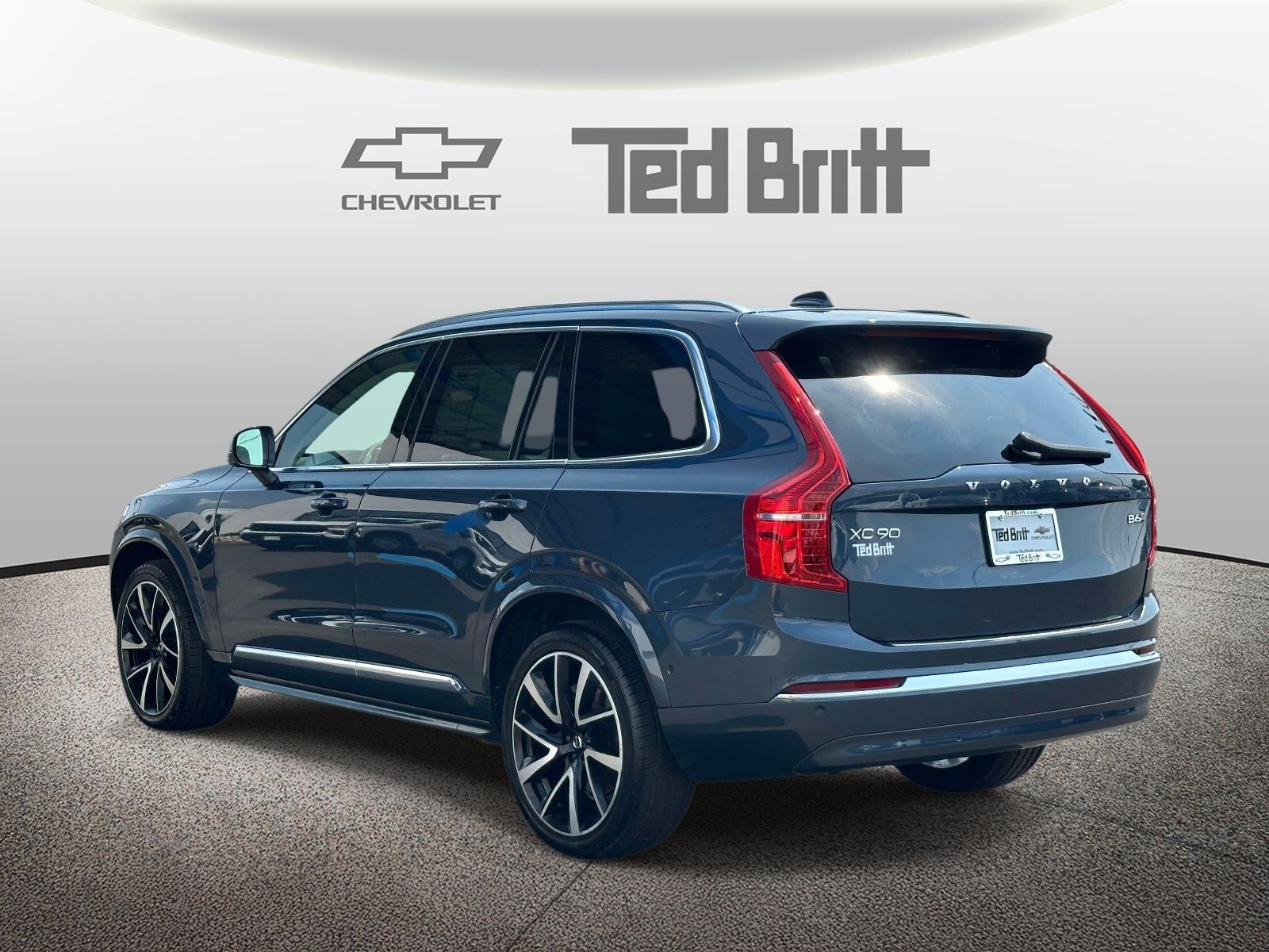 2023 Volvo XC90 B6 Plus 7-Seater