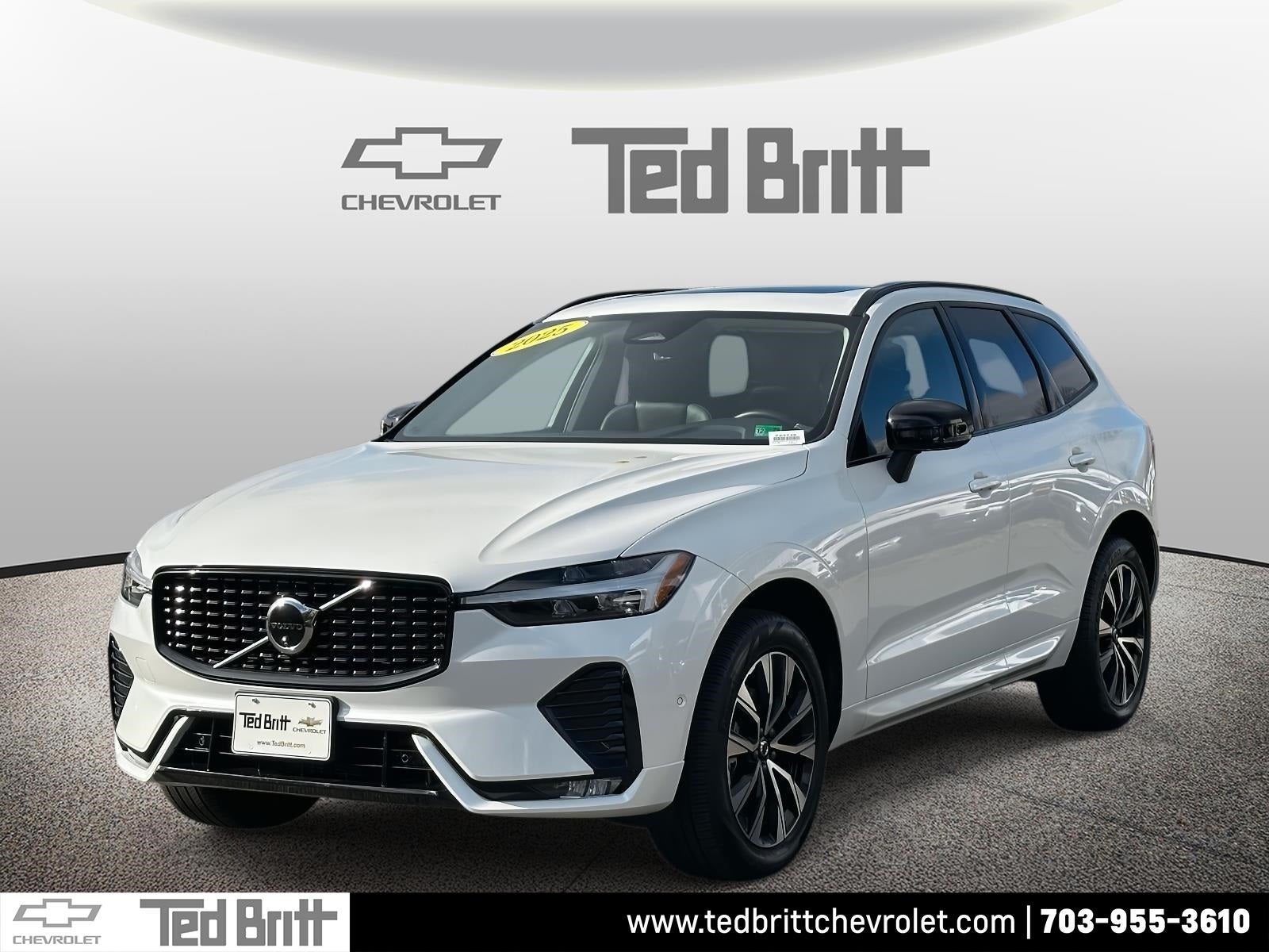 2025 Volvo XC60 B5 Plus