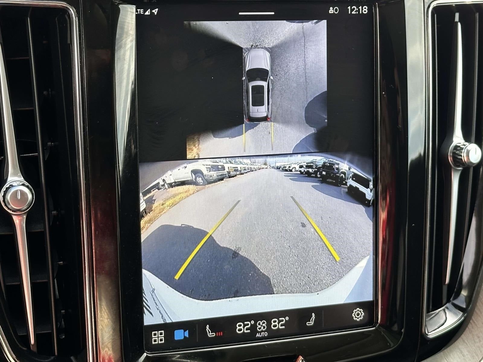 2025 Volvo XC60 B5 Plus